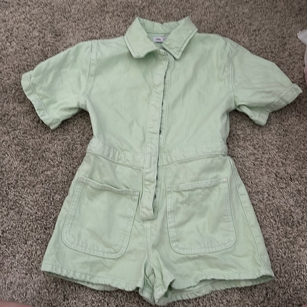 Zara romper pale lime